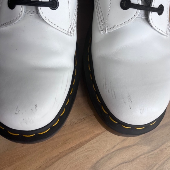 Dr. Martens 1460 Smooth white leather lace up combat boots, US 9 L 8M 41 UK - Picture 4 of 16